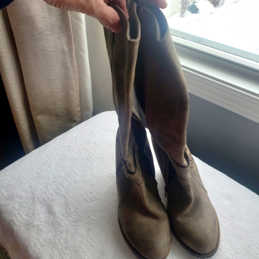 Tan Wedge Boots - Picture 5 of 7